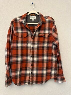 Field & Stream Orange and Black Plaid Button-Up Shirt